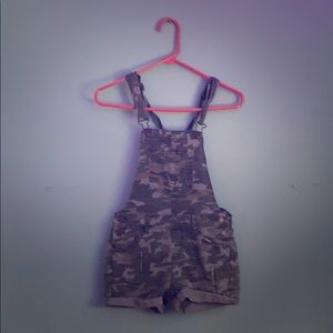 Army green camouflage overalls